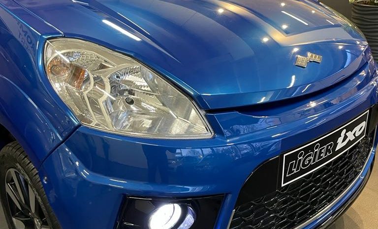 VERKOCHT!! Ligier IXO Treck Brommobiel vol