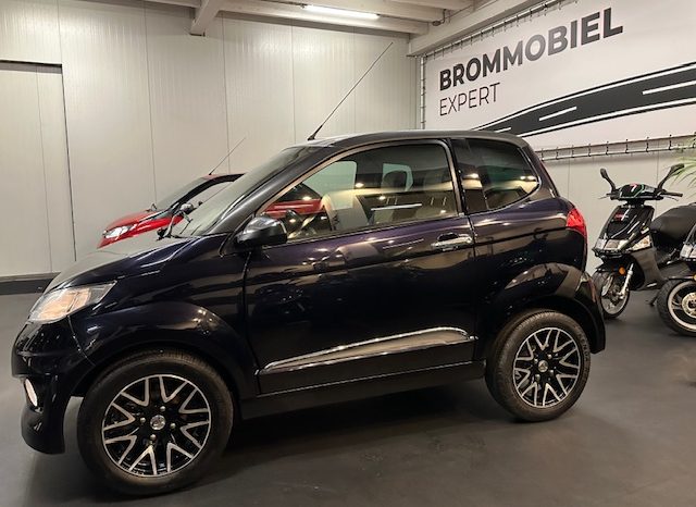 Gereserveerd Aixam City Superluxe Brommobiel•2015•10.131km•Parelmoer• vol